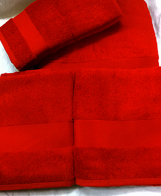 Bagno - Completo 5 pezzi Modello UNITED - Variante Rosso